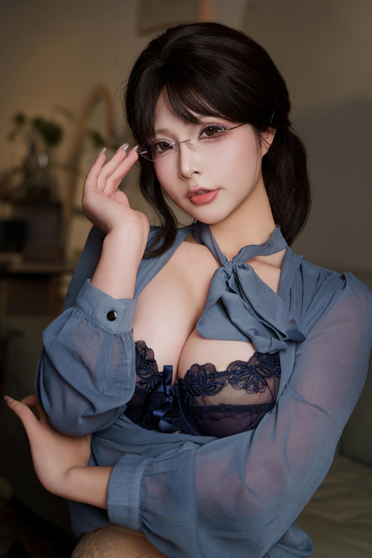 Cosplay Yuuhui玉汇 – 夜班族 Set.02(3)