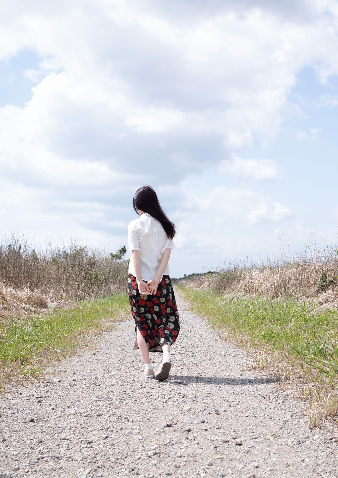 Tomu Muto 武藤十夢, B.L.T.デジタル写真集 「かぜのしらべ」 Set.02(3)