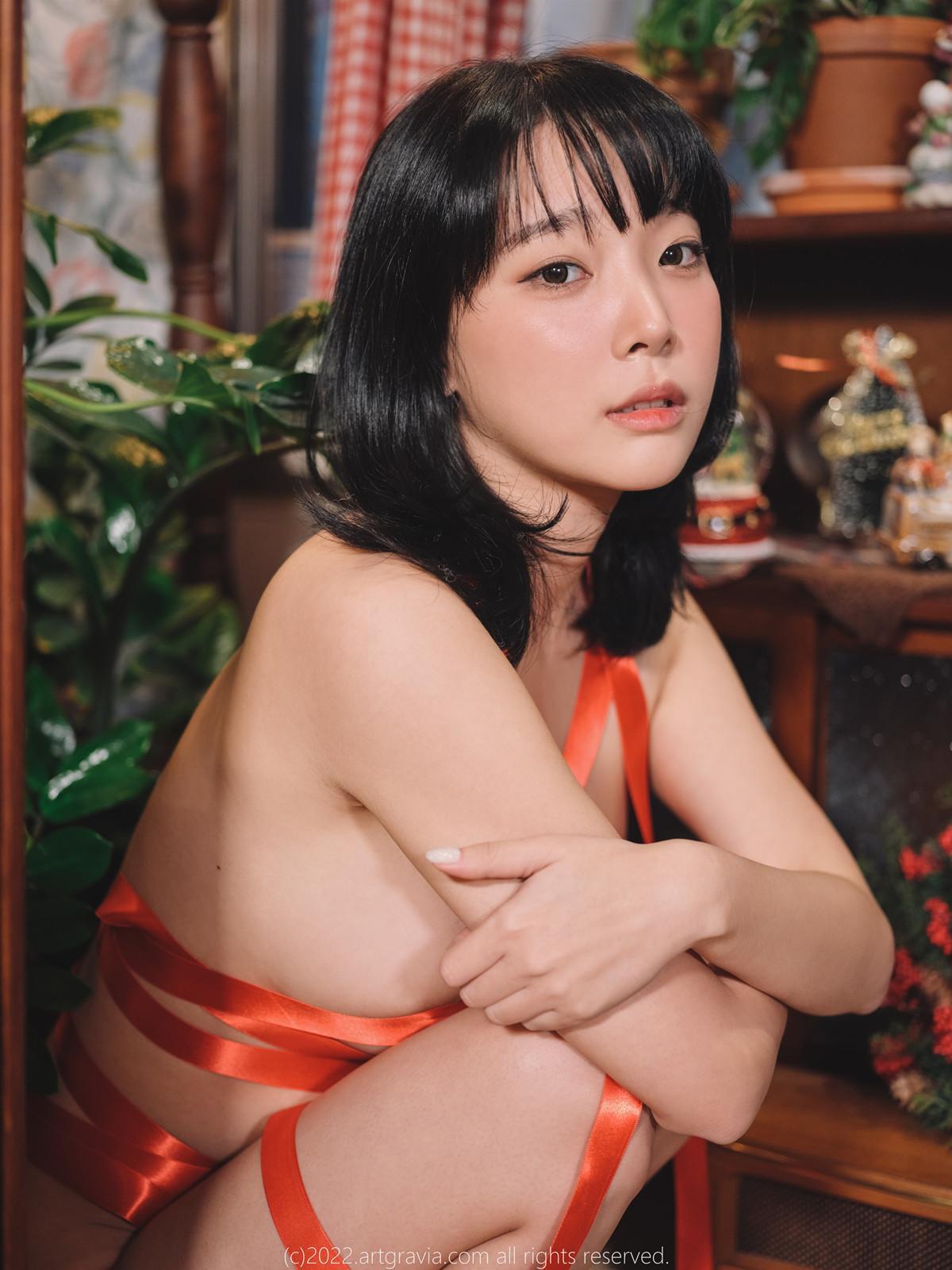 Kang Inkyung 강인경, ArtGravia Vol.417 Photobook Set.03(10)