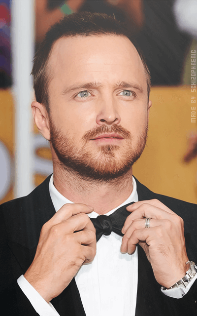 Aaron Paul TRqq8w72_o