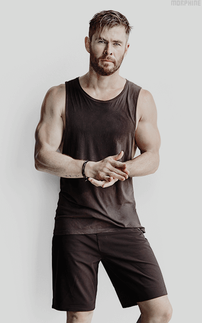 Chris Hemsworth Ipi2VofT_o