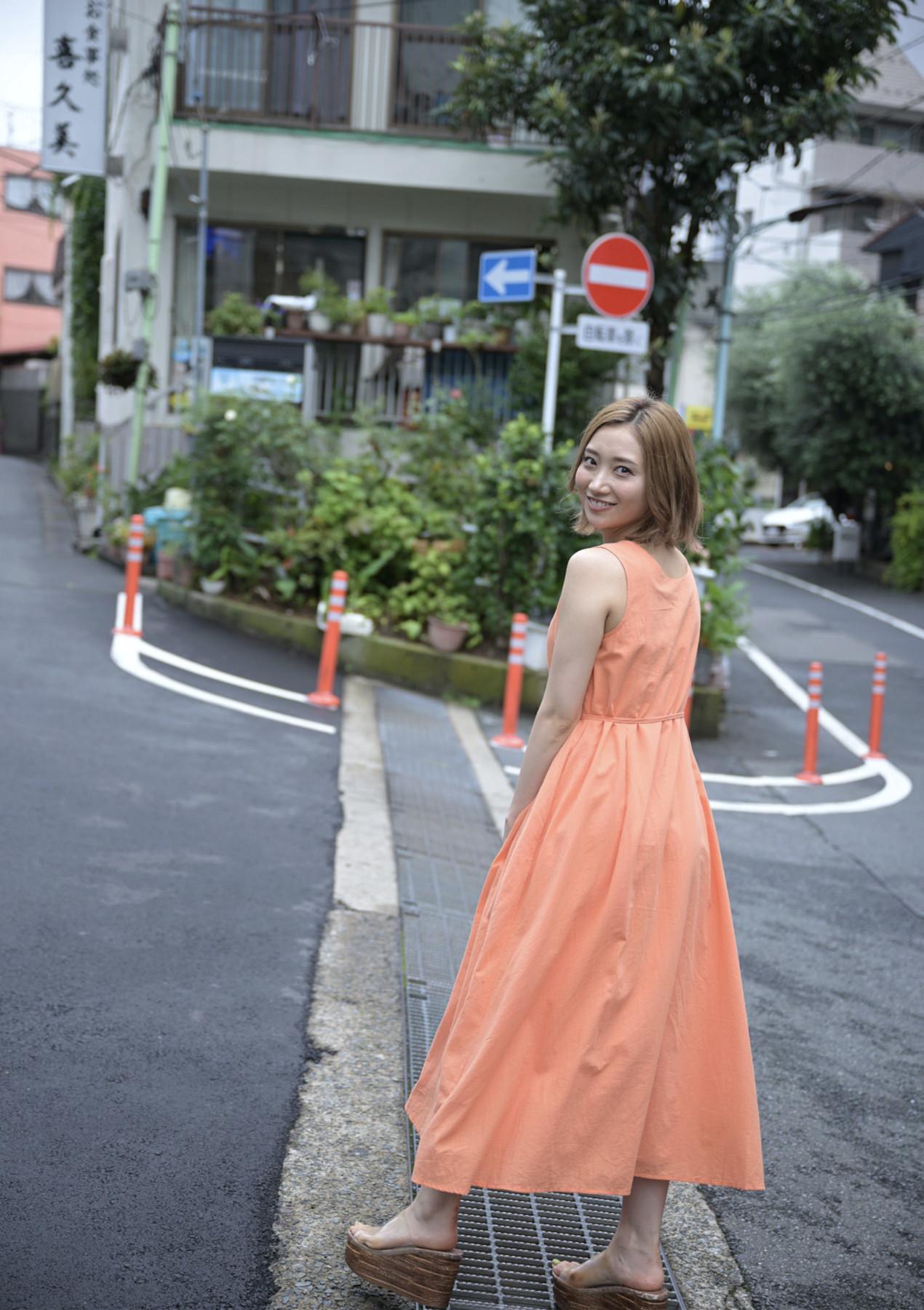 Anna Kami 加美杏奈, 週刊現代デジタル写真集 「隣の部屋の美脚お姉さん プレミアムヌードシリーズ」 Set.01(2)