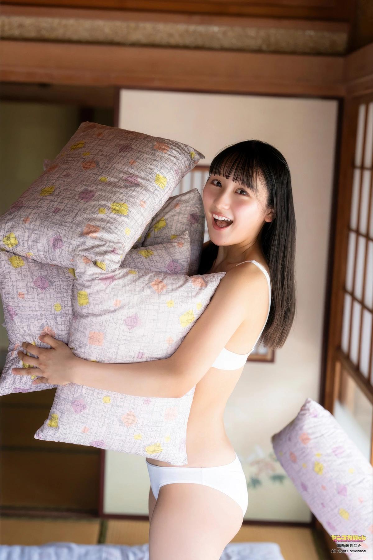 Airi Coco 愛梨ここ, Young Magazine 2025 No.45 (ヤングマガジン 2025年45号)(10)