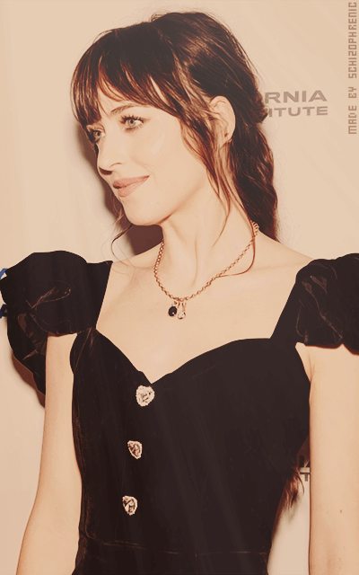 Dakota Johnson TRRjFwFW_o