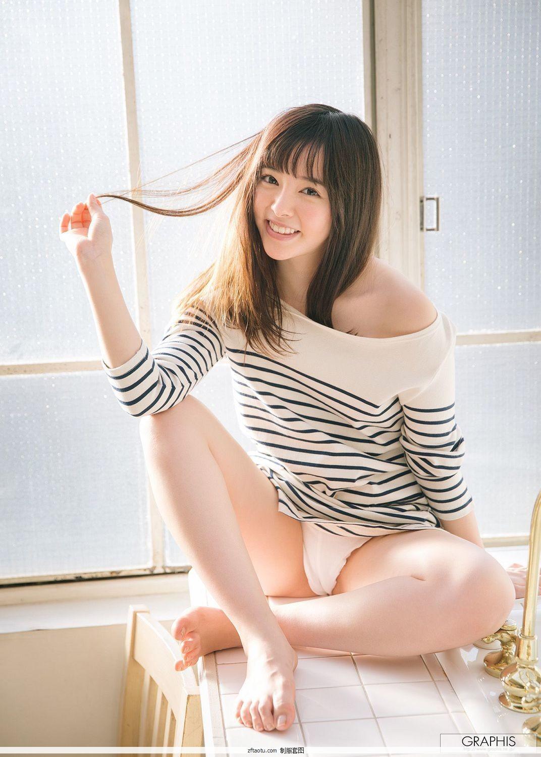 [Graphis] Gravure 初脱美娘 No.157 小倉由菜 Yuna Ogura 经典图集(45)