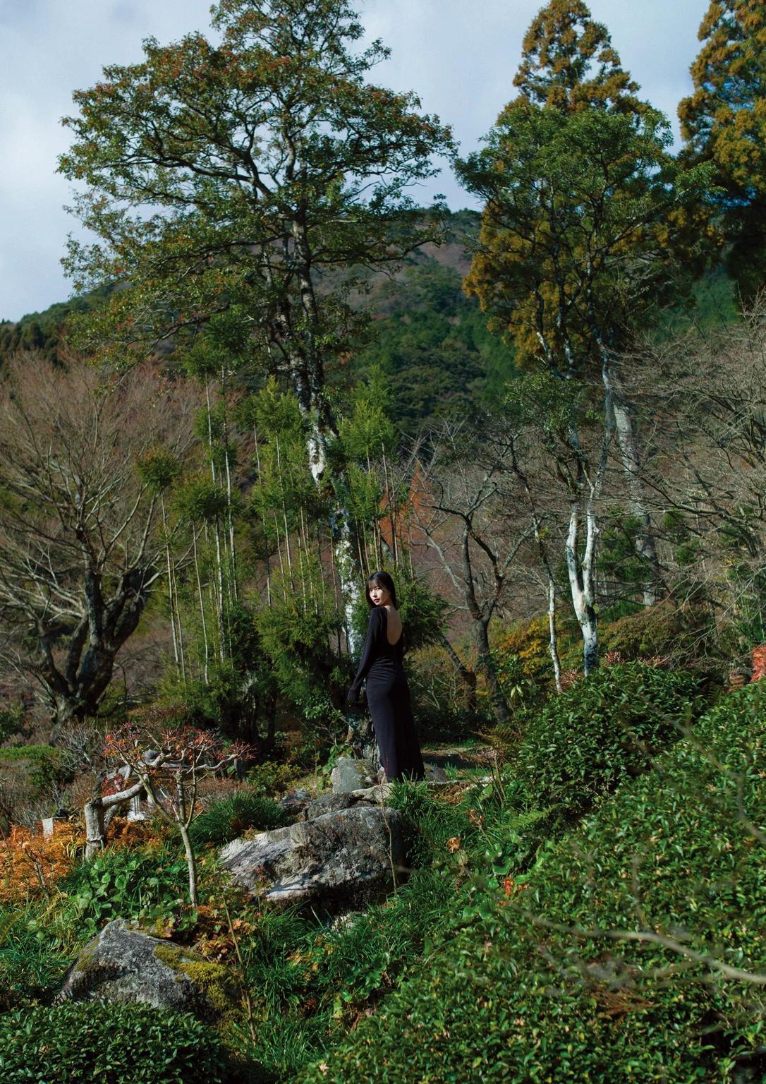 Kotoko Sasaki 佐々木琴子, 1st写真集 「明け方の夢」 Set.01(7)