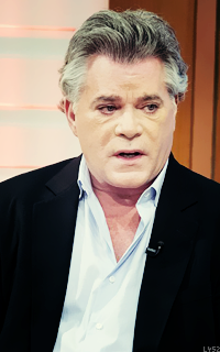 Ray Liotta E8k2lUSV_o