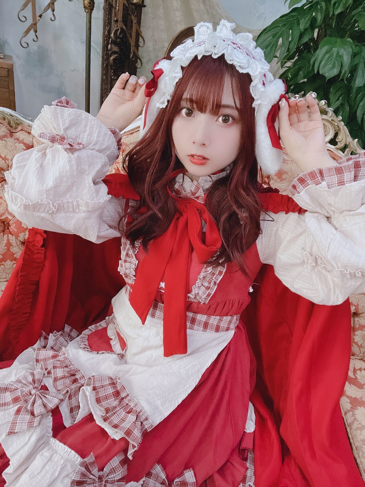 Tomiko - Red Riding Hood