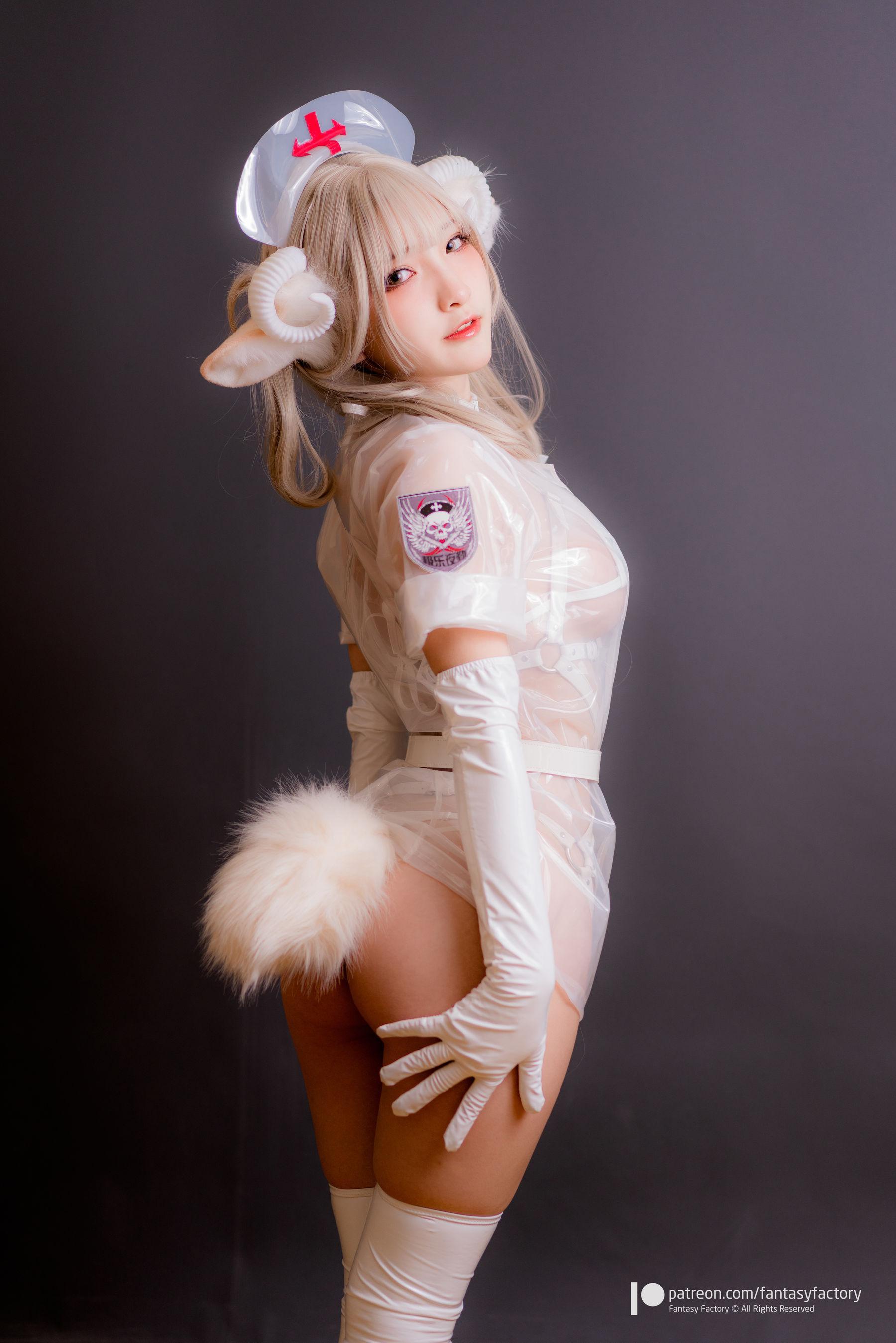 [Cosplay] 小丁 《Fantasy Factory》 – 护士 死库水(77)