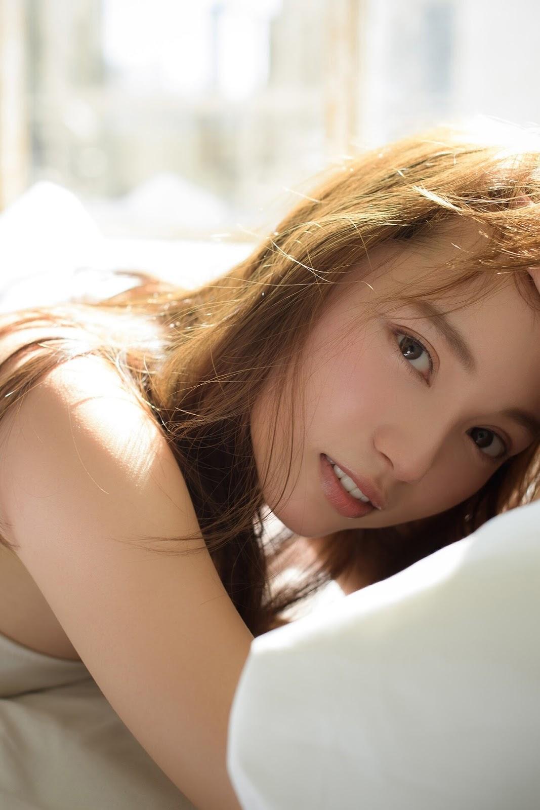 Sayaka Komuro 小室さやか, Young Magazine ヤンマガWeb 2020.10.03(7)