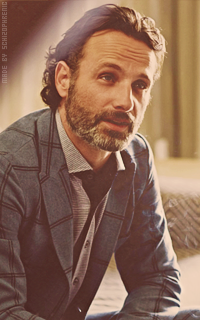 Andrew Lincoln QRwjemwt_o