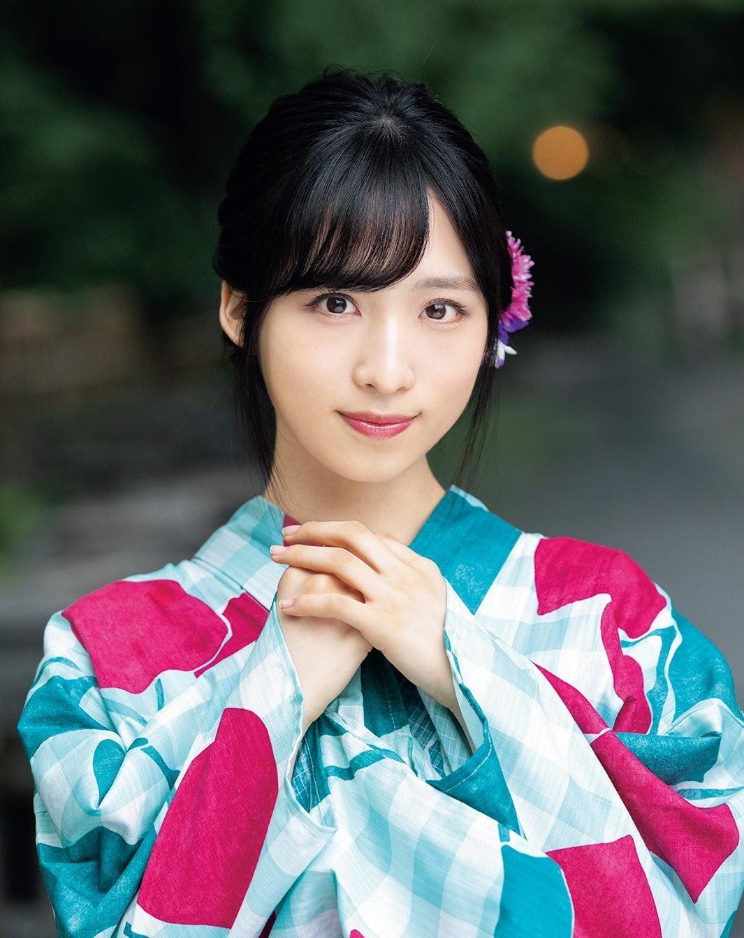 Yui Oguri 小栗有以, Shonen Sunday 2020 No.36-37 (週刊少年サンデー 2020年36-37号)(8)