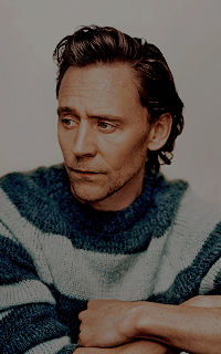 Tom Hiddleston SPtHoEaY_o