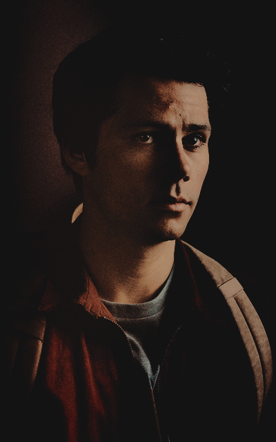 Dylan O'brien YPQyvvrE_o