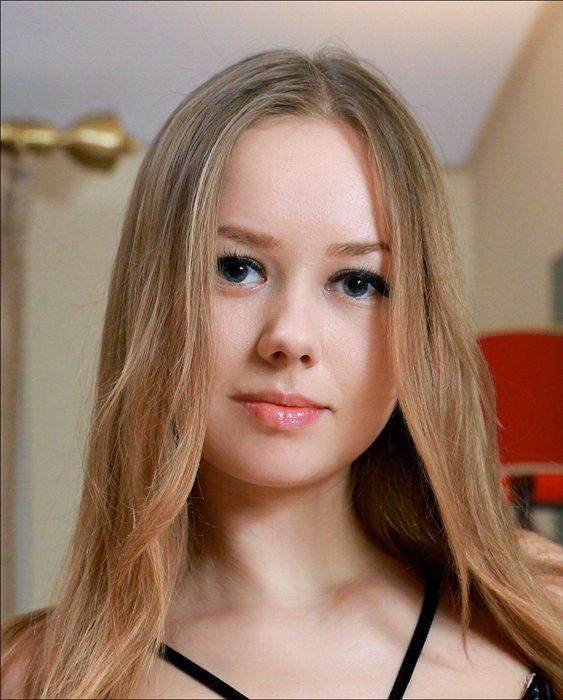 Julia Sweet