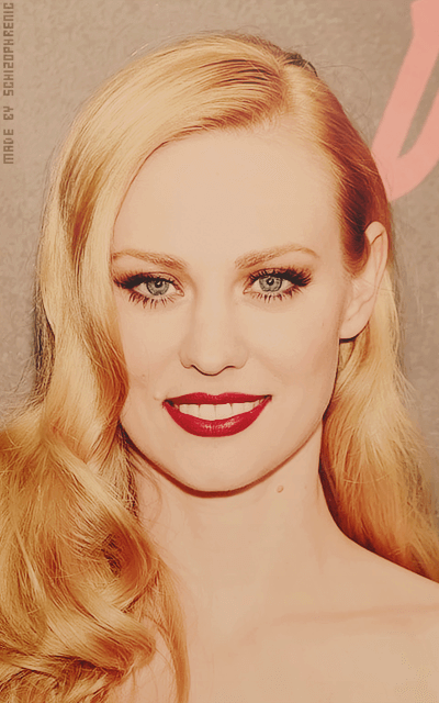 Deborah Ann Woll 8T4pyxIG_o