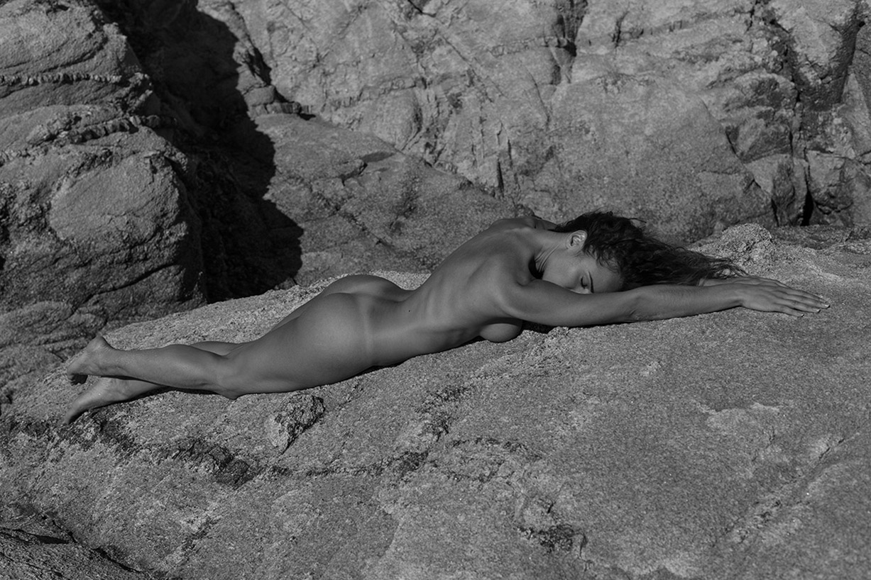 Eliya Ca nude on the beach by Arthur Hubert Legrand - NuExpo Magazine.