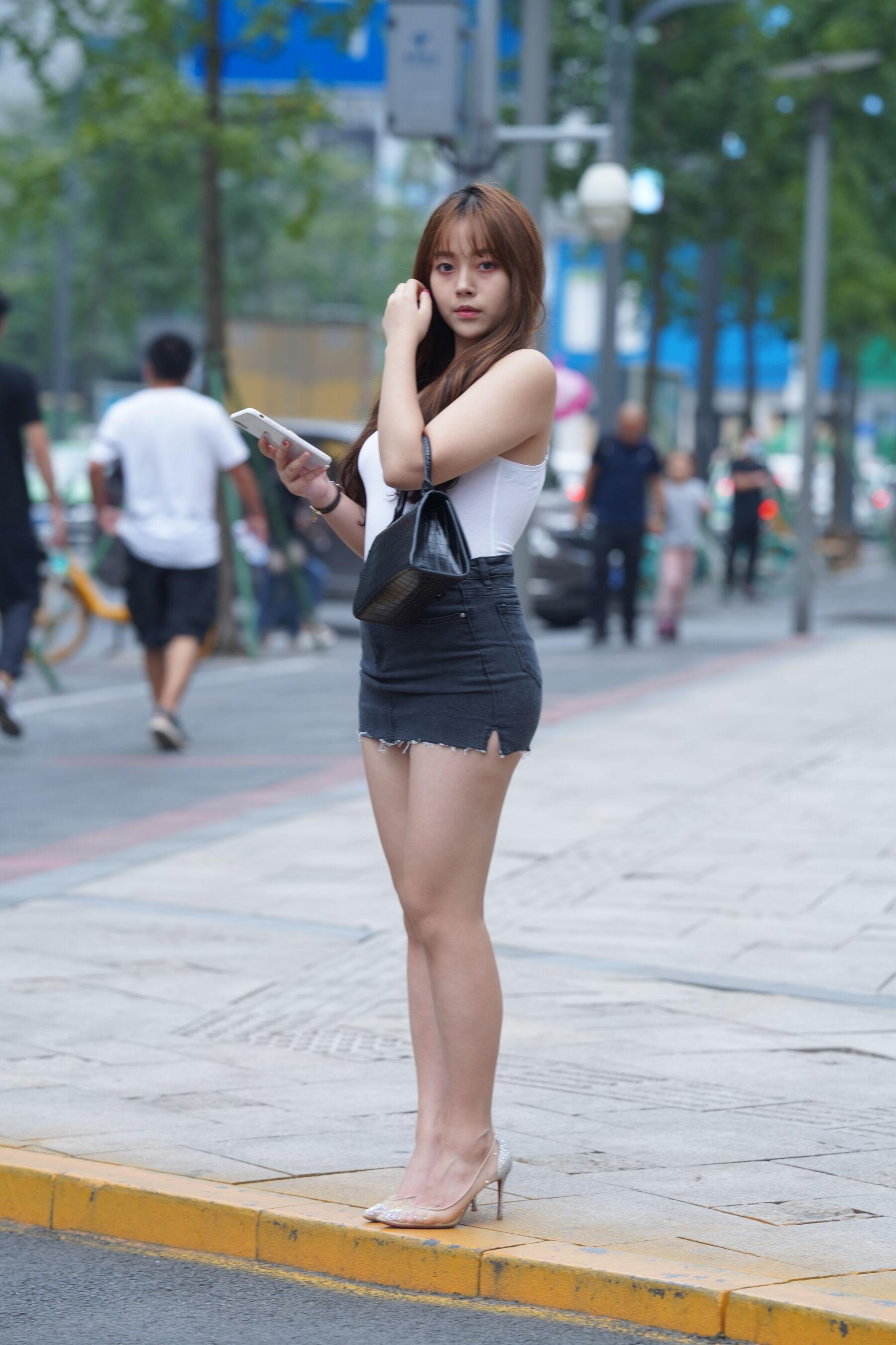 街拍 透明高跟热裤美女(434)