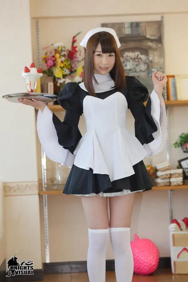 日模套图 AV拍摄实录：裕木まゆ