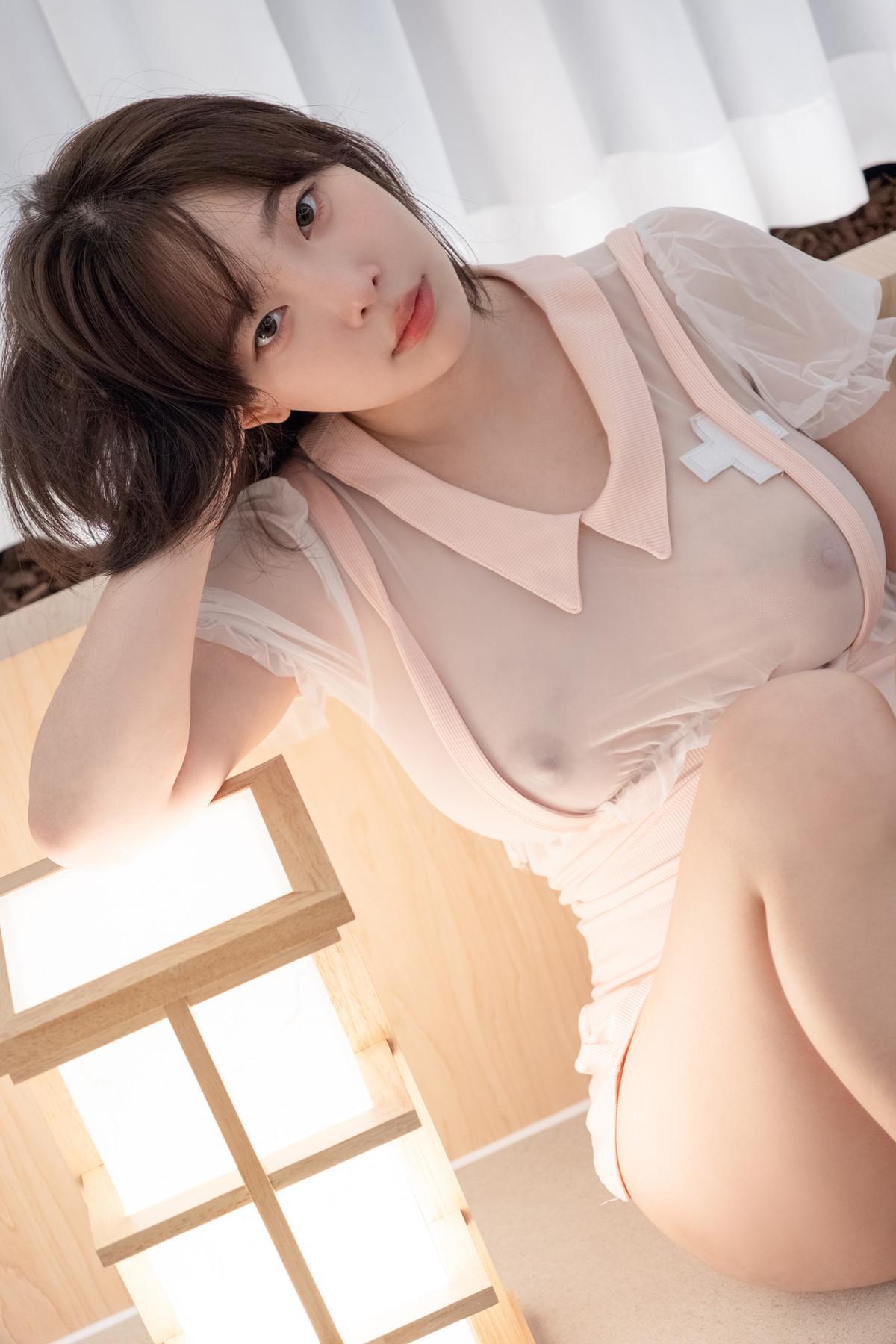 Kang Inkyung 강인경, Photobook ‘Private Nurse’(44)