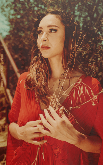 Lindsey Morgan HhfeuJxT_o