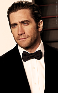 Jake Gyllenhaal A7btbYnK_o