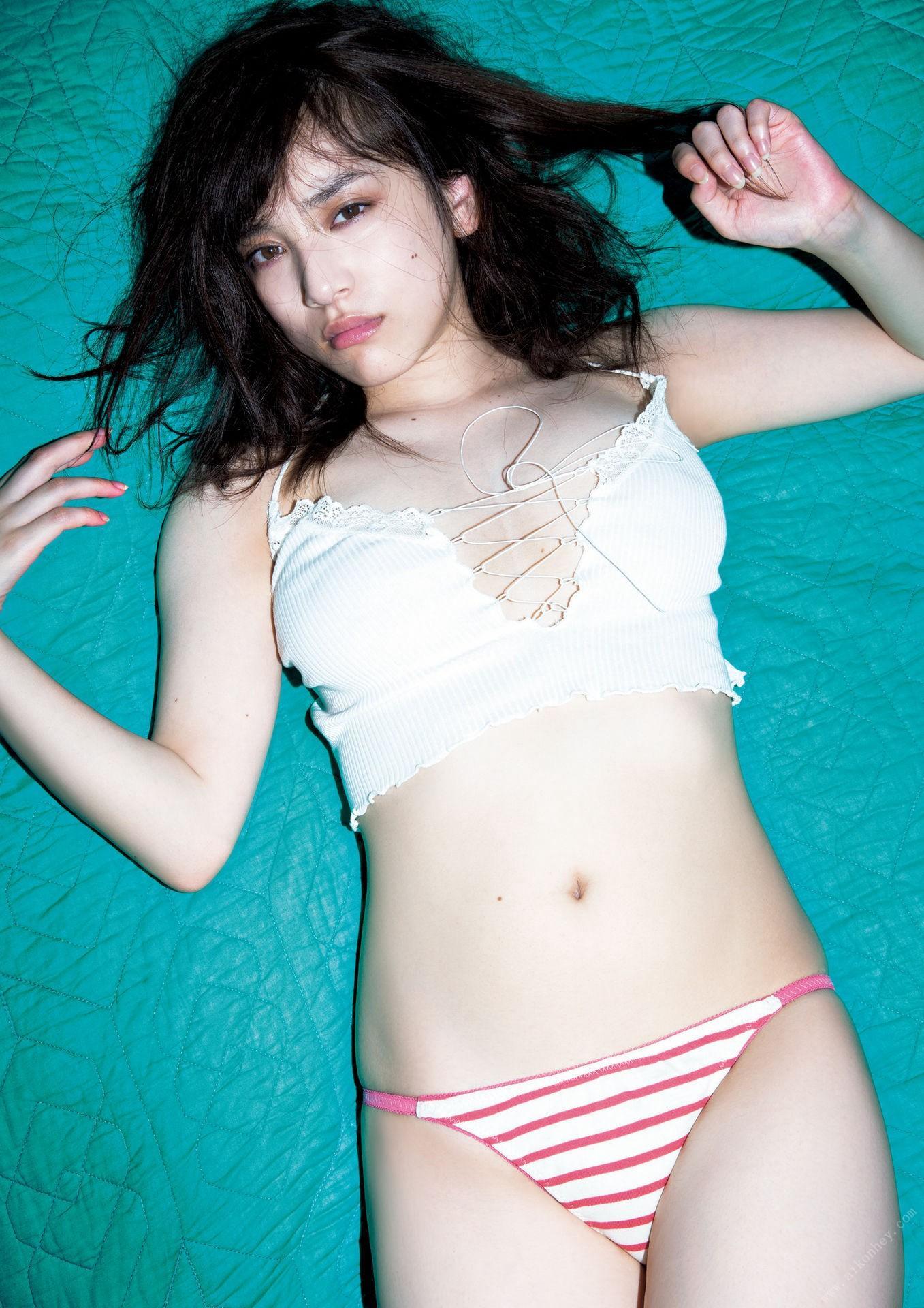 Sayaka Tomaru 都丸紗也華, ファースト写真集 [とまるまる ＫＣピース] Set.03(31)