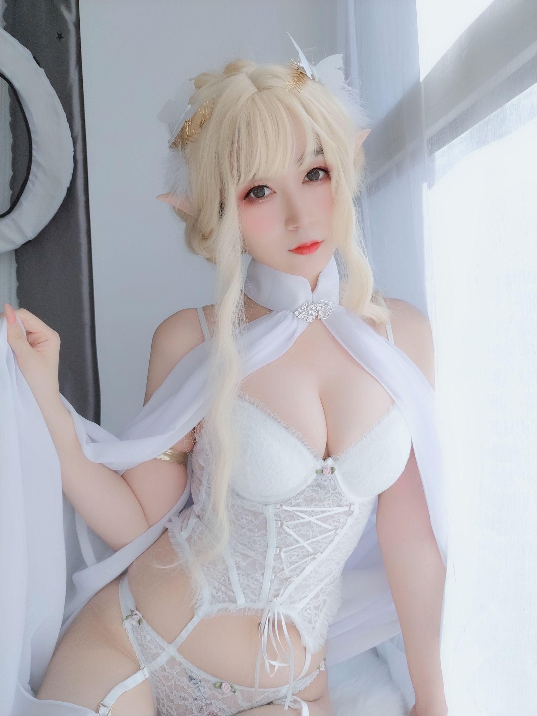 [Cosplay] Coser小姐姐白银 – 小白羊(15)