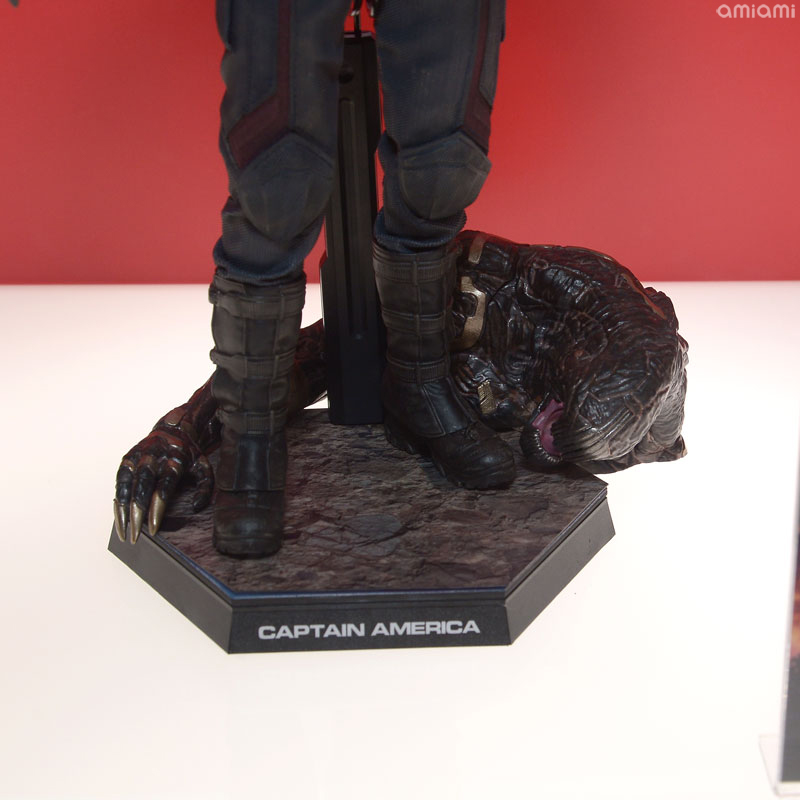 Avengers Exclusive Store by Hot Toys - Toys Sapiens Corner Shop - 23 Avril / 27 Mai 2018 YAeeTv1o_o
