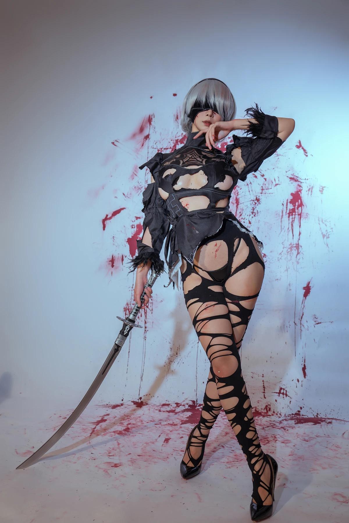 Cosplay 云溪溪Yunx1x1 & 奶桃 – 2B本 YoRHa No.2 Type B 下 Set.03(41)