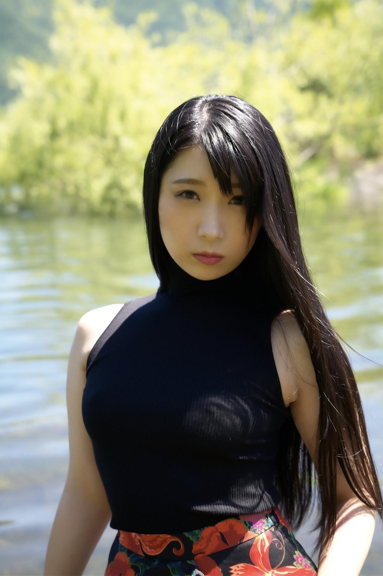 Mihina Nagai みひな, ヌード写真集 「雛～あの夏、儚げで可憐な君と～」 Set.02(3)