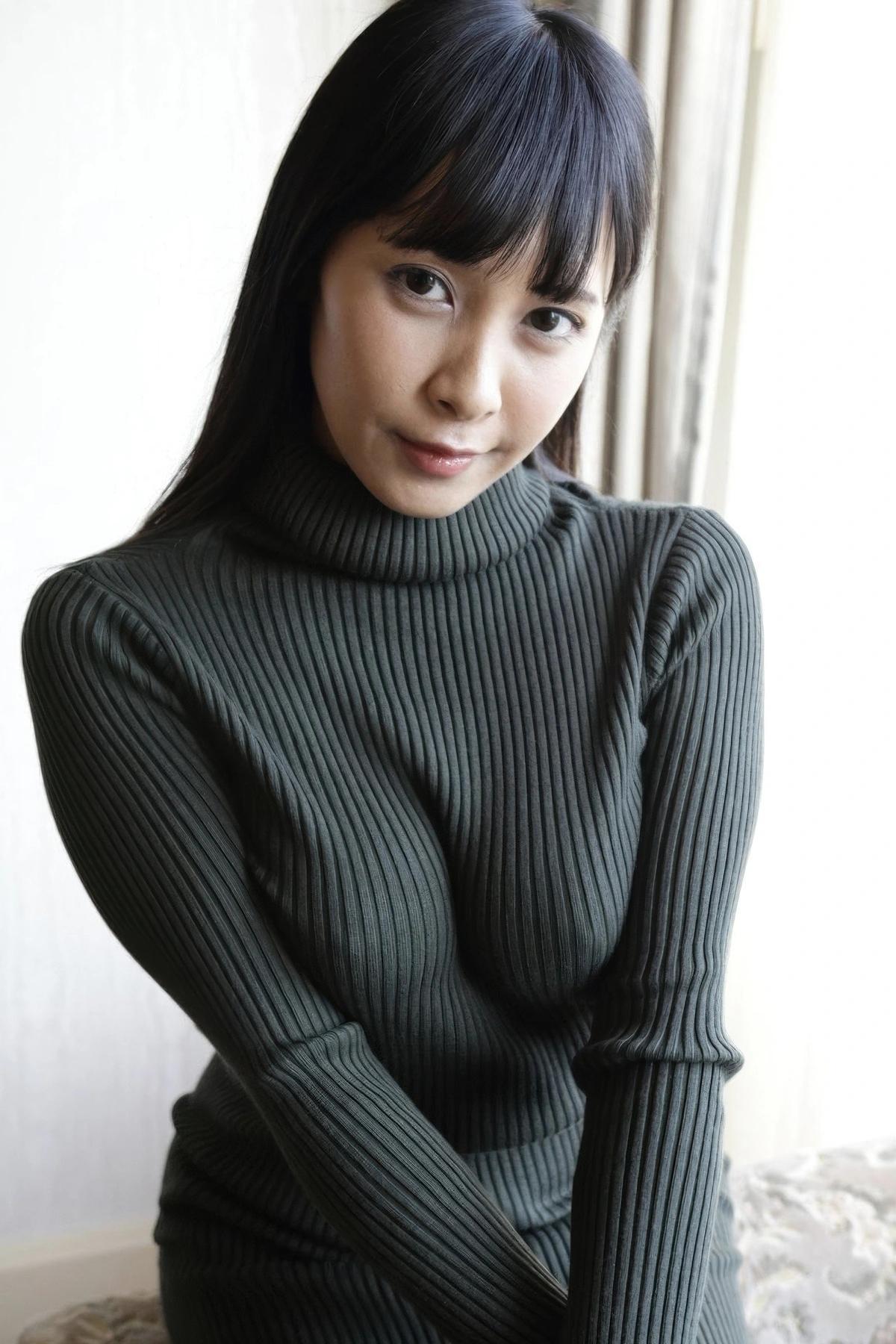 Rika Aimi 逢見リカ, ヌード写真集 「まるみえHOTEL Vol.4」 Set.01(14)