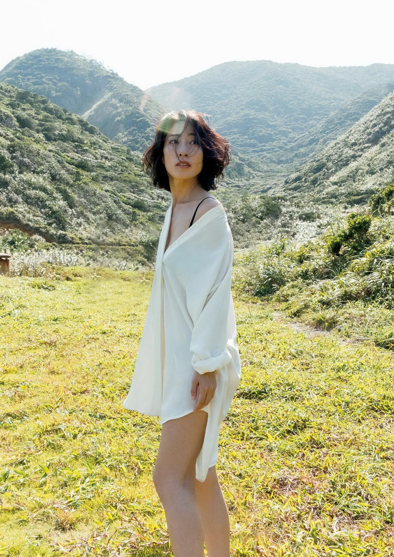 Hiroko Sato 佐藤寛子, FLASHデジタル写真集Q 「1262」 Set.04(1)