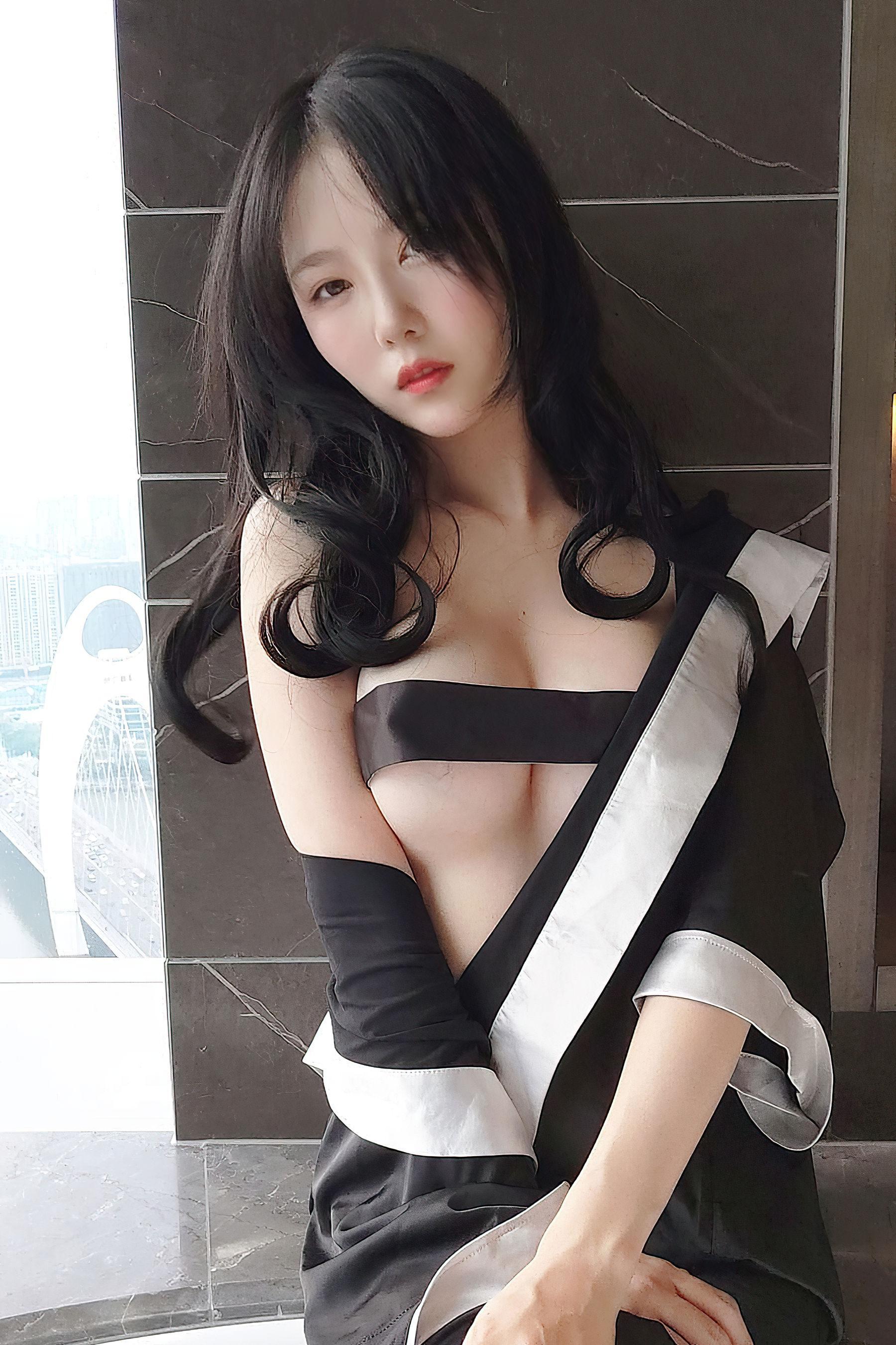 [网红COSER] 抖娘-利世图集 – 今夜不归(17)