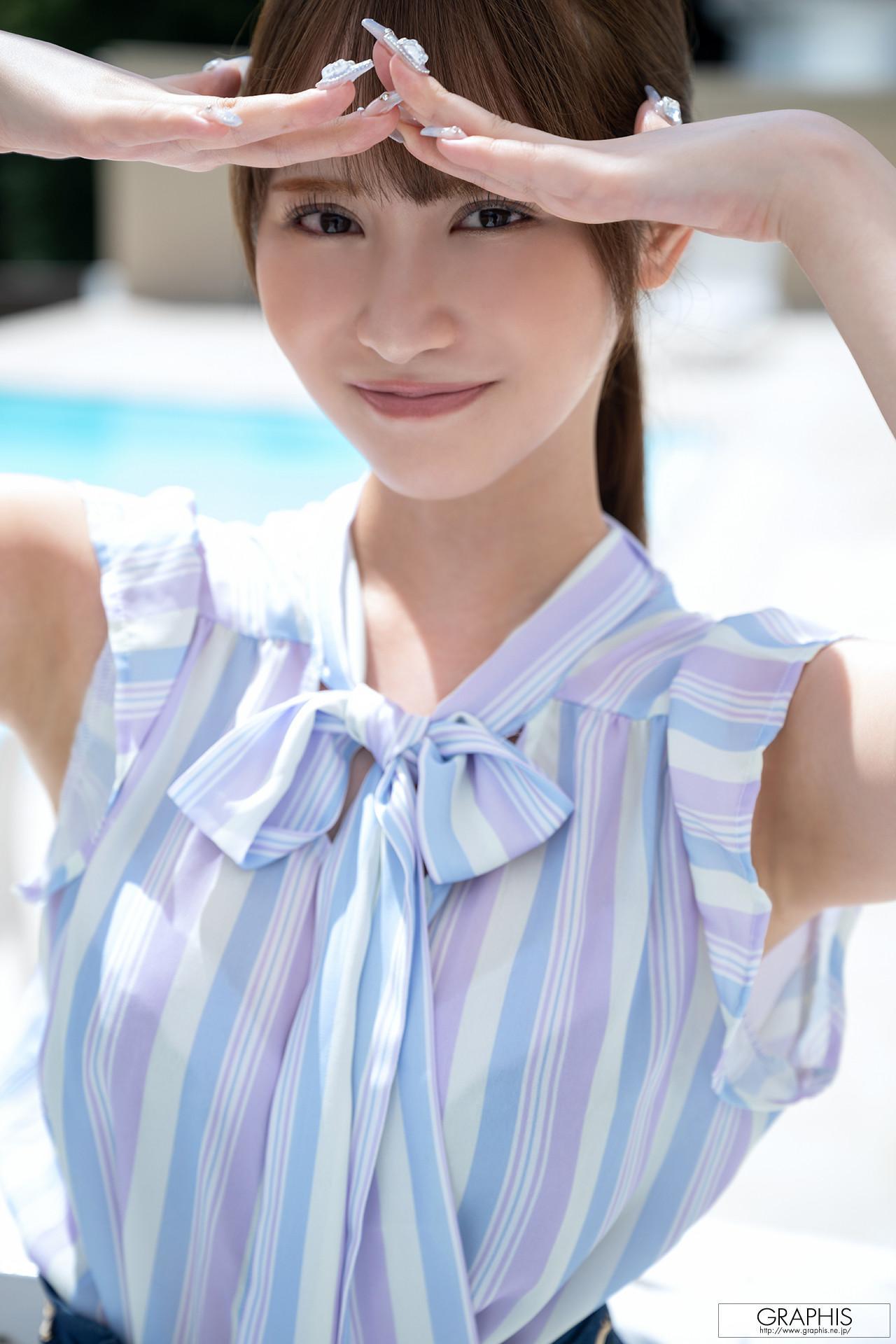 Rikka Ono 小野六花, Graphis Gals 「Sweaty」 Vol.01(8)