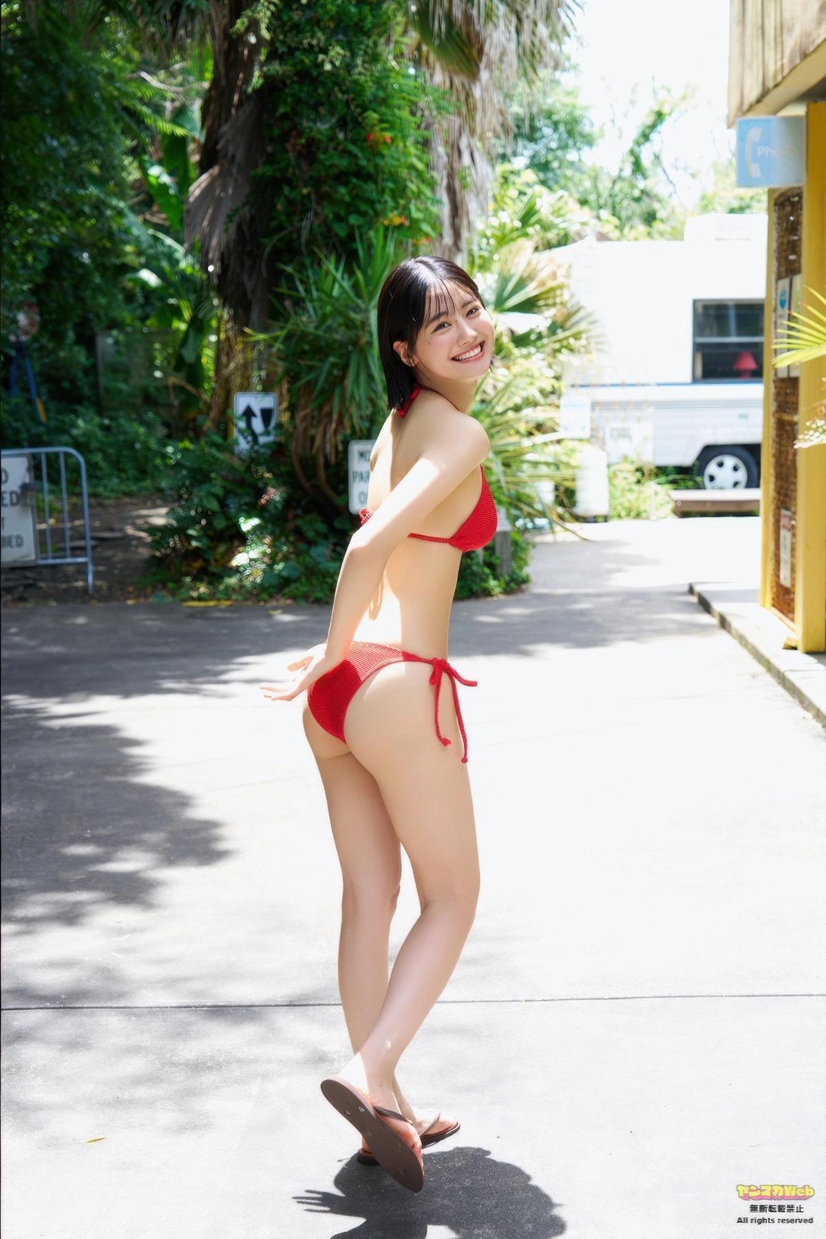 Ruki Sekiya 関谷瑠紀, Young Magazine 2025 No.43 (ヤングマガジン 2025年43号)(9)