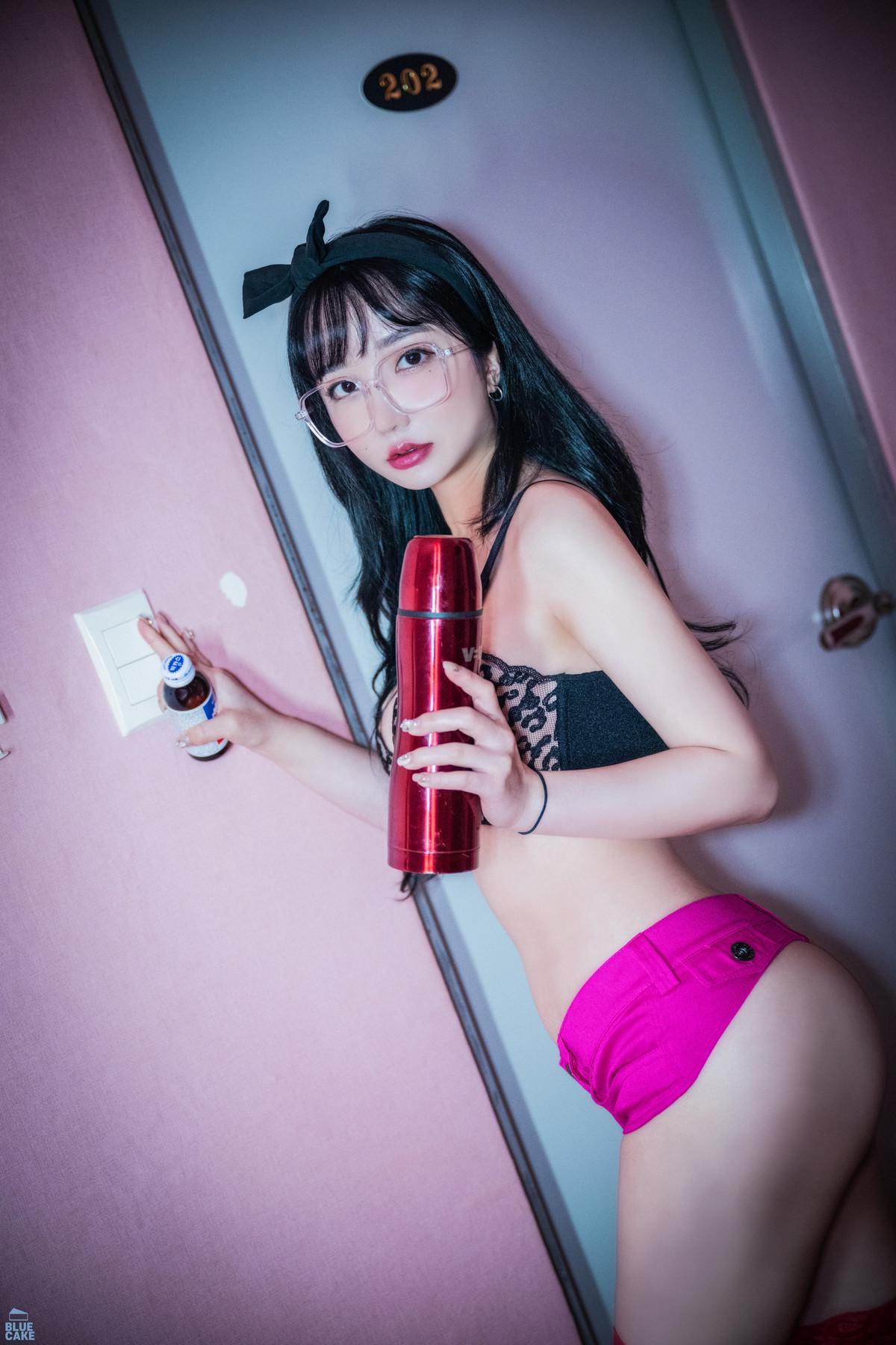 Son Yeeun 손예은, [BlueCake] Nude No Panty Full Ver Set.04(8)