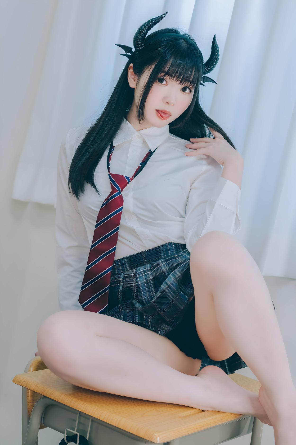 Cosplay 霜月shimo DL版写真集 隣のサキュバス霜月さん！！Vol.01 Set.01(37)