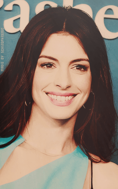 Anne Hathaway VhakdsVi_o