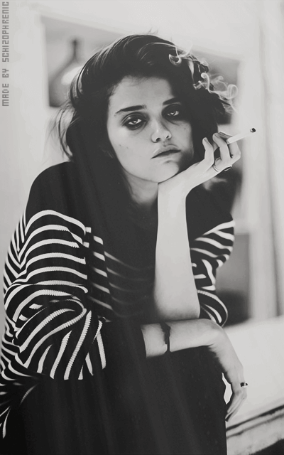 Sky Ferreira IkZTXm2D_o