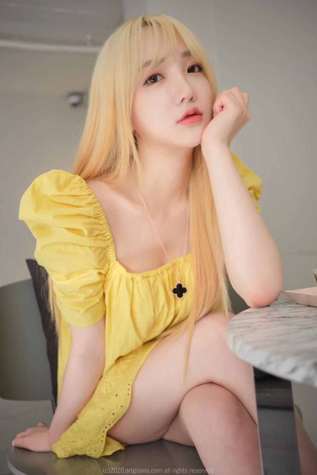 ArtGravia Vol.173: Son Ye-Eun (손예은) (79 photos)(20)