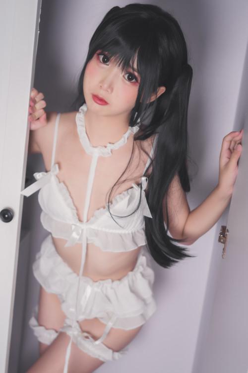 Cosplay 面饼仙儿 脑内少女 白内衣