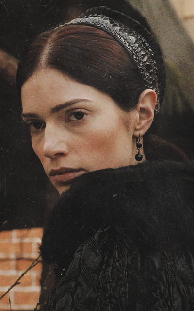 Janet Montgomery MoXIB4Al_o