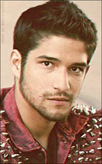 Tyler Posey A9FcZHjq_o