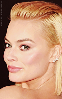 Margot Robbie Cg3GWXt4_o