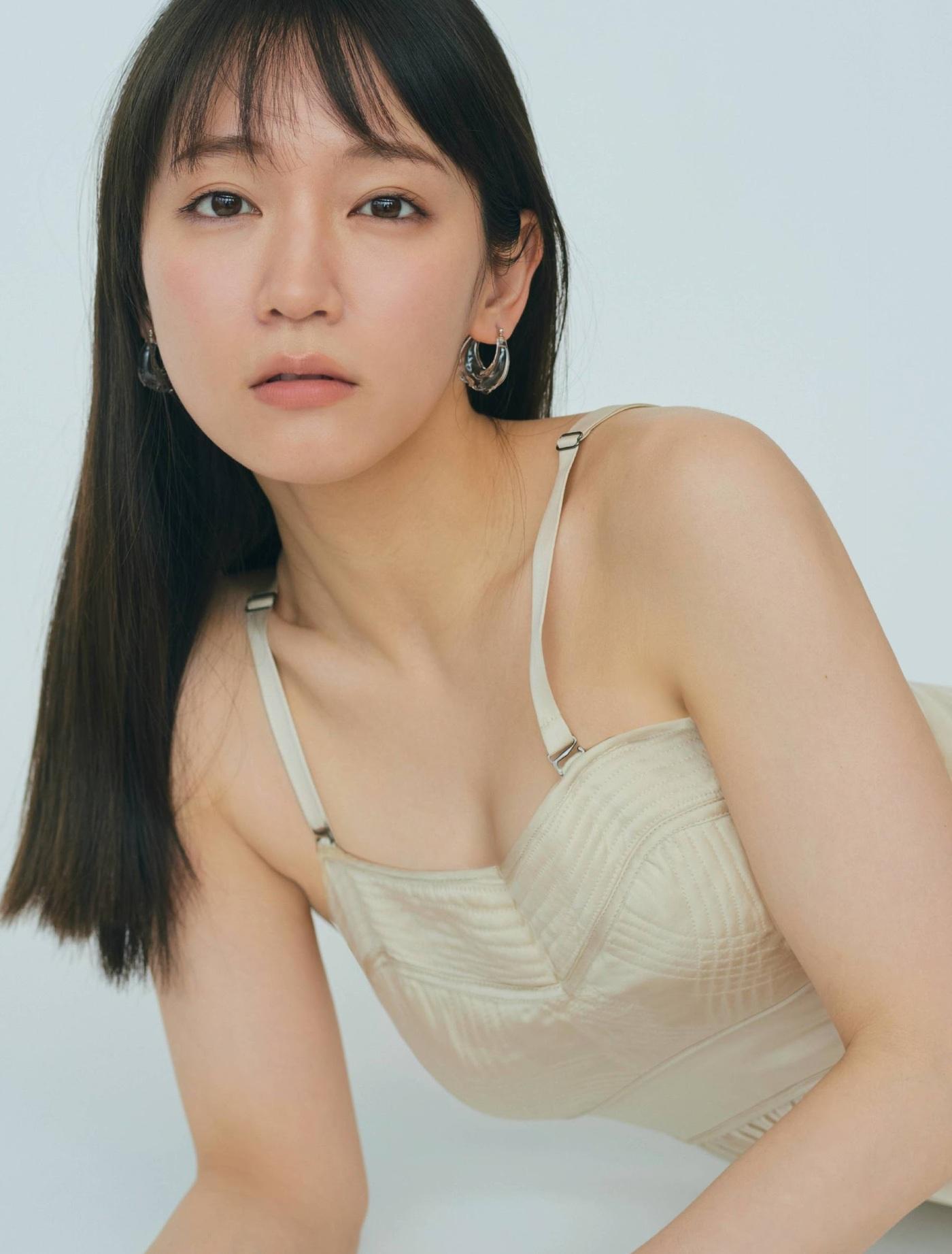 Riho Yoshioka 吉岡里帆, FRIDAY 2021.05.28 (フライデー 2021年5月28日号)(5)