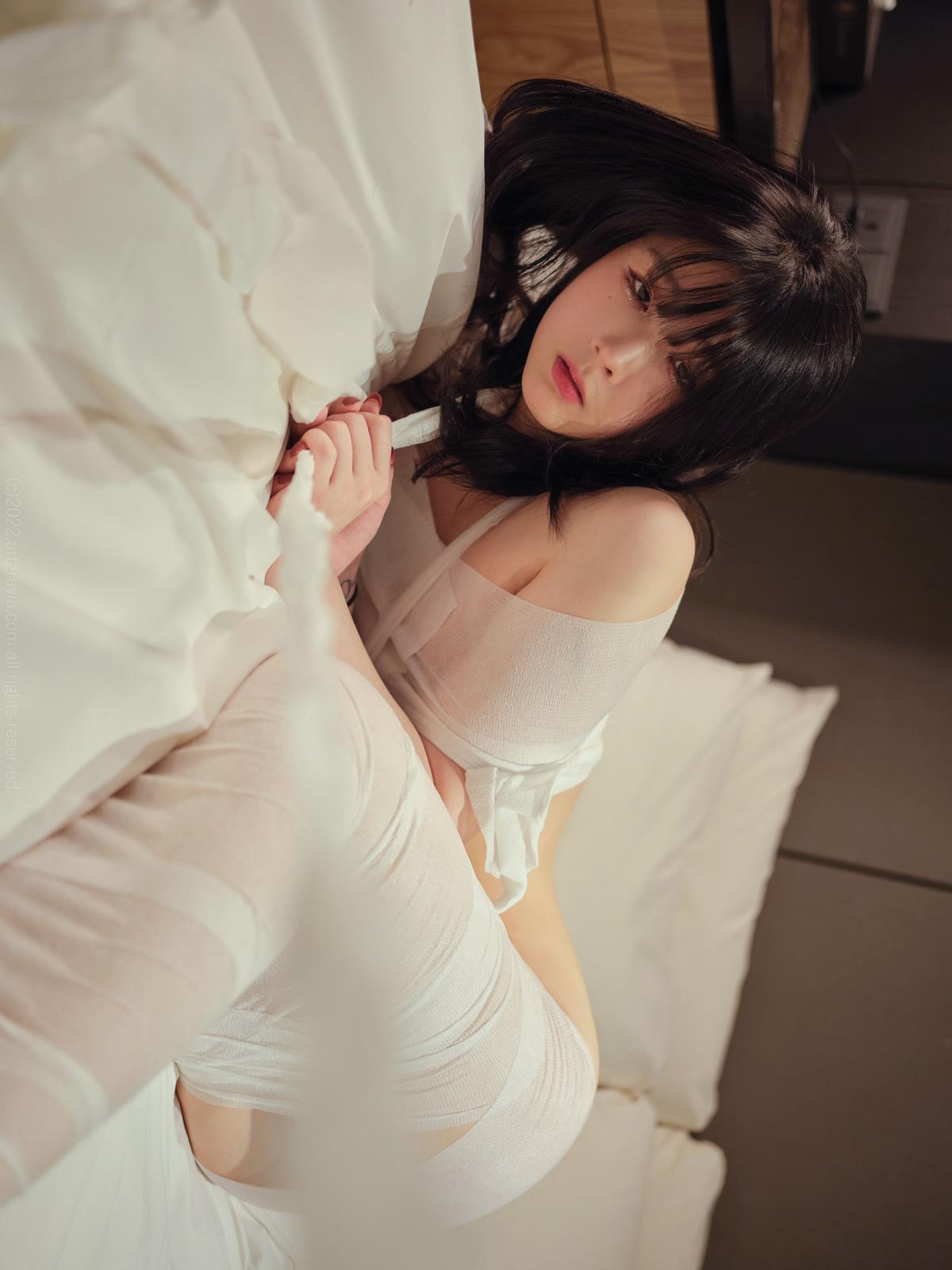 JangJoo 장주, ArtGravia Vol.369 Photobook Set.01(20)