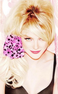 Jessica Stam UFnz5z3A_o