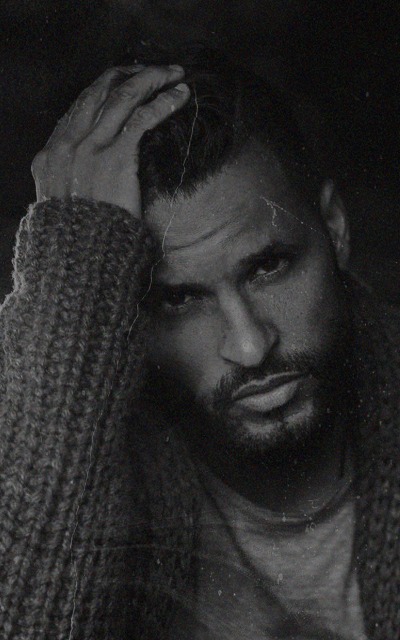 Ricky Whittle  Iss8P8Ci_o