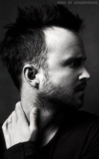 Aaron Paul GTOPmeWR_o